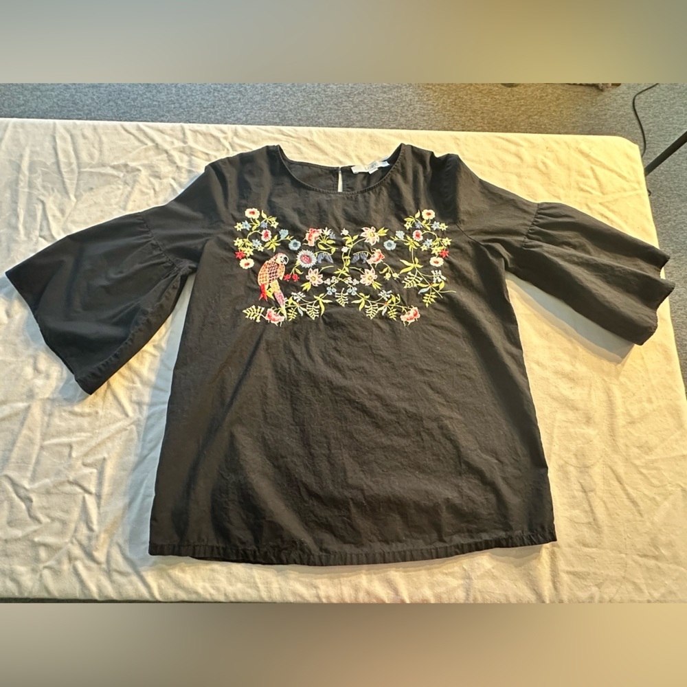 LOFT Black Blouse with Colorful Floral Embroidery & Bell Sleeves Sz Medium - Picture 9 of 11